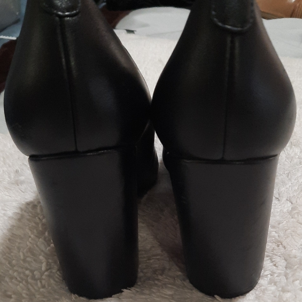 Nine West Black Women's Heels - Picture 13 of 14